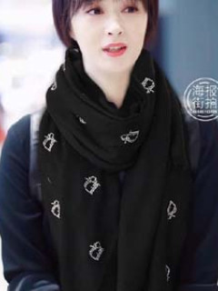 디* 로고 머플러 블랙 A25224