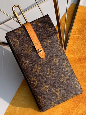 [LOUIS VUITTON]루이** 박스 폰 케이스 M68523