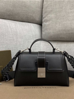 보**베** 토트&숄더백 B567209 신상