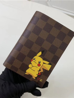 루이** 여권지갑 M64411-4 신상