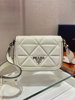  프** 플랩백 1BD283 2020/신상