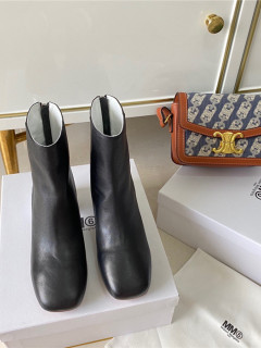 MAISON MARGIELA 메* 마르지** 여성용 부츠 (굽높이7CM) MM36988-1 2020/신상
