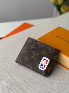 루이** NBA 멀티플 모노그램 반지갑