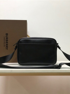  버** 카메라백 B30101