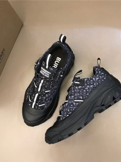  버** 남성용 스니커즈 B69880