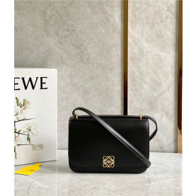 LOEWE 로** 고야백 미듐 L80477