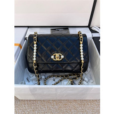 CHANEL 샤* 플랩백 미듐 23CM AS3001