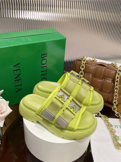 BOTTEGA VENETA 보**베** 여성용 슬리퍼 BV69088