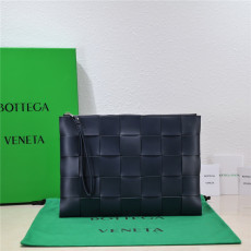 BOTTEGA VENETA 보**베** 클러치백 BV8088