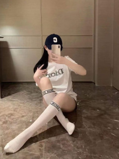  크리스챤디* 백프린트 티셔츠 + 오블리크 숏팬츠 세트