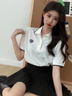  디* x 카라 폴로티