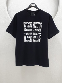 GIVENCHY 지** 아트 로고 프린팅 티셔츠