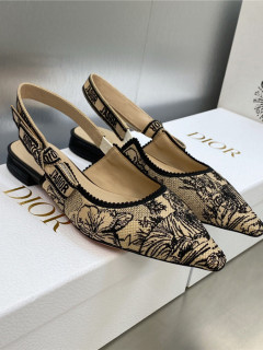 DIOR 디* 여성용 샌들 D69088